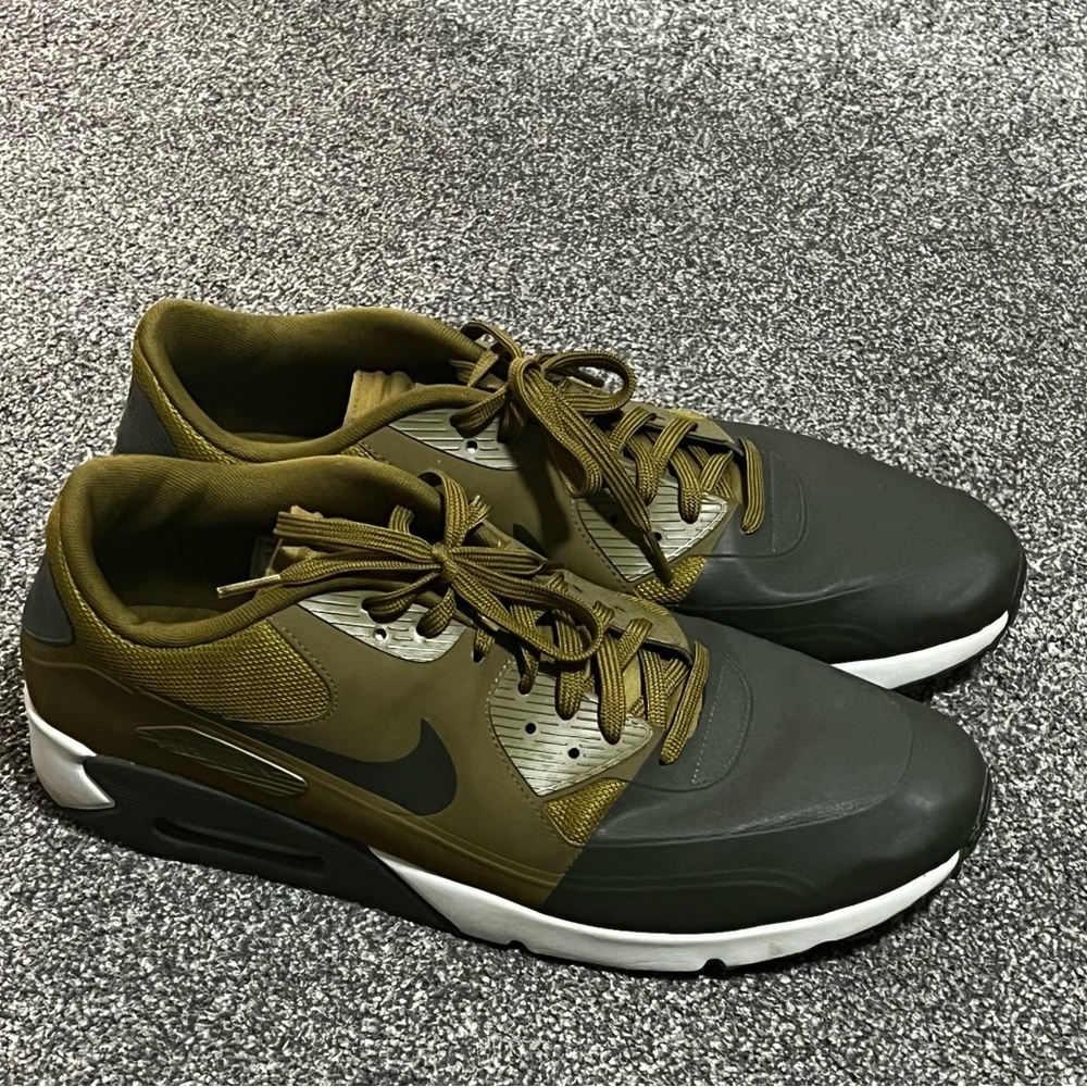 NIKE Aix Max Olive/Olive Size 15 - Picture 2 of 3